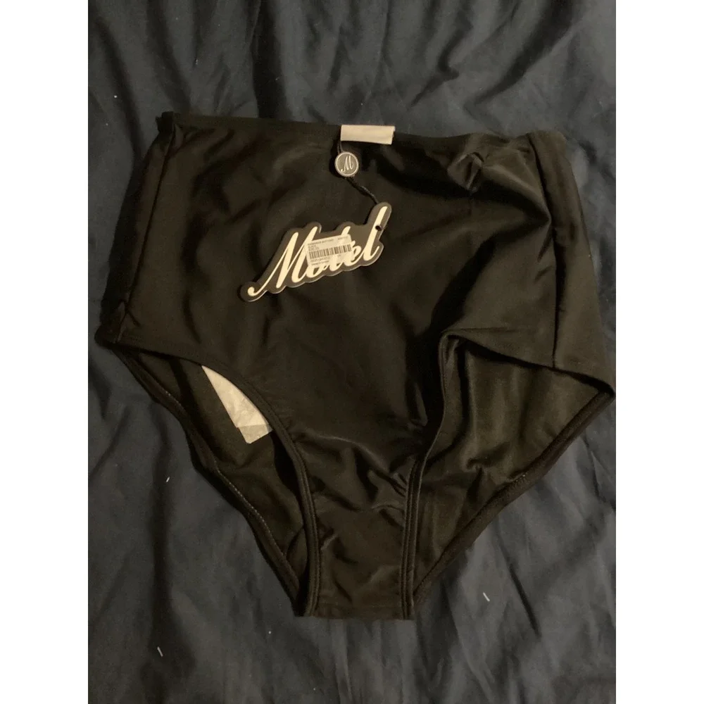 Motel‎ Rocks Day Dream High Waisted Bikini Bottoms Black Small NWT